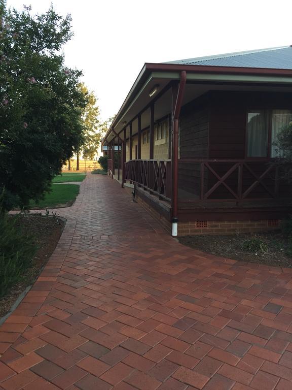 מלון דובו Aussie Cabins מראה חיצוני תמונה